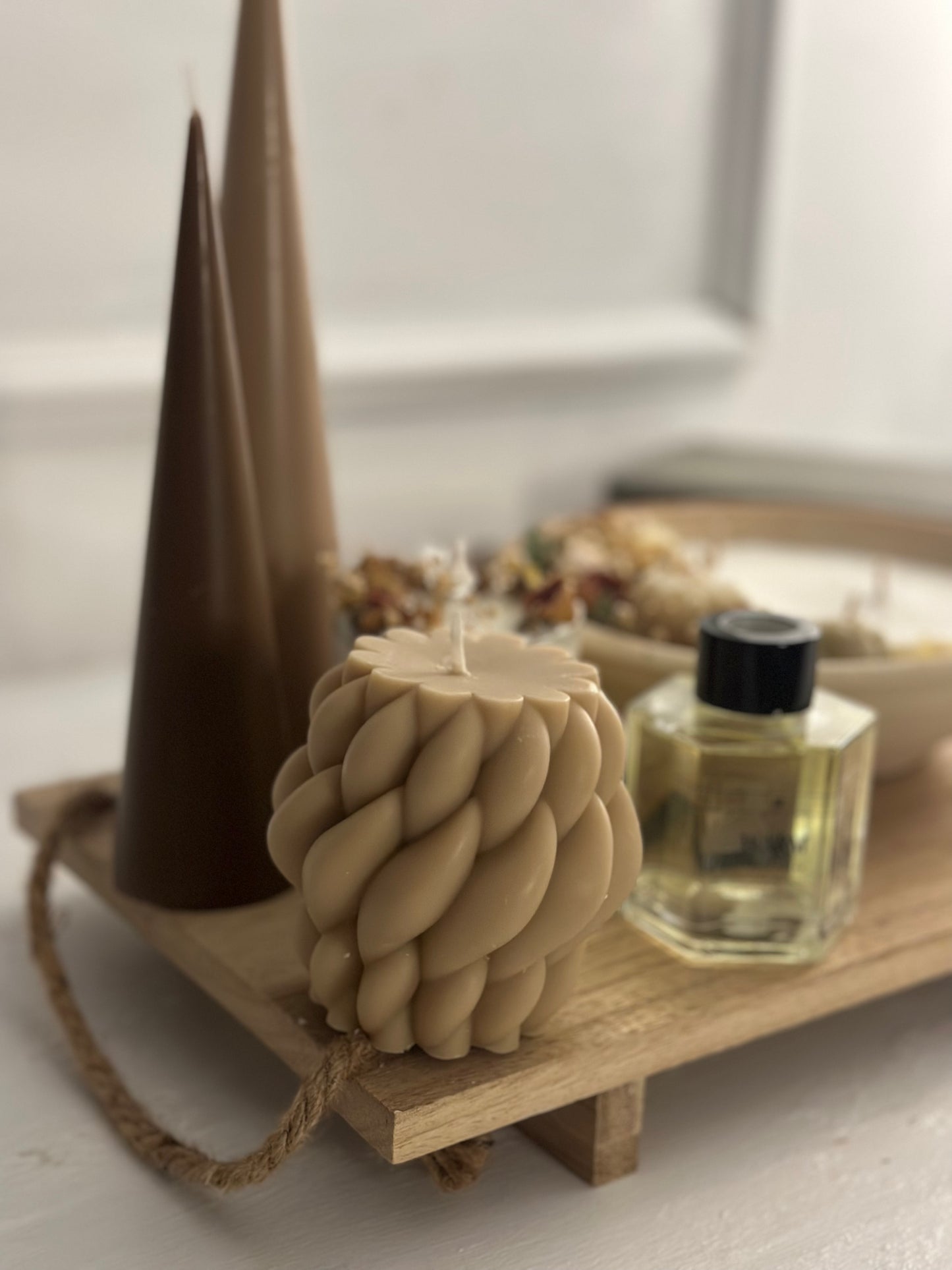 WARM CANDLE